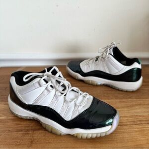 Nike 528896-145 Air Jordan 11 Retro Low Emerald Youth Size 5.5 Basketball Shoes